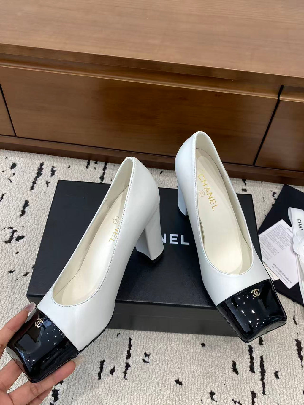 CC HEEL PUMPS