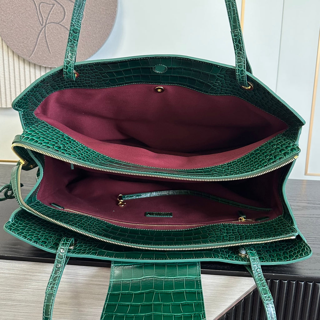 CC LARGE TOTE CROC