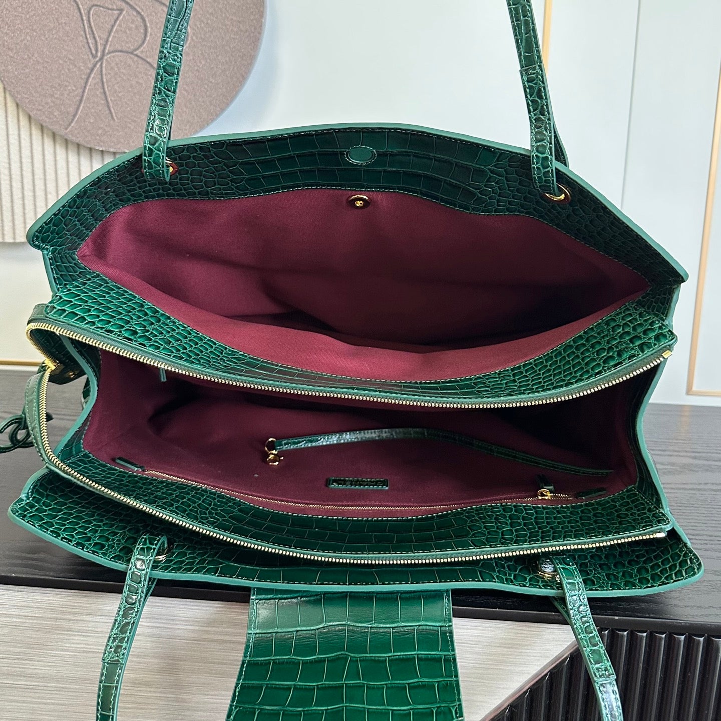 CC LARGE TOTE CROC