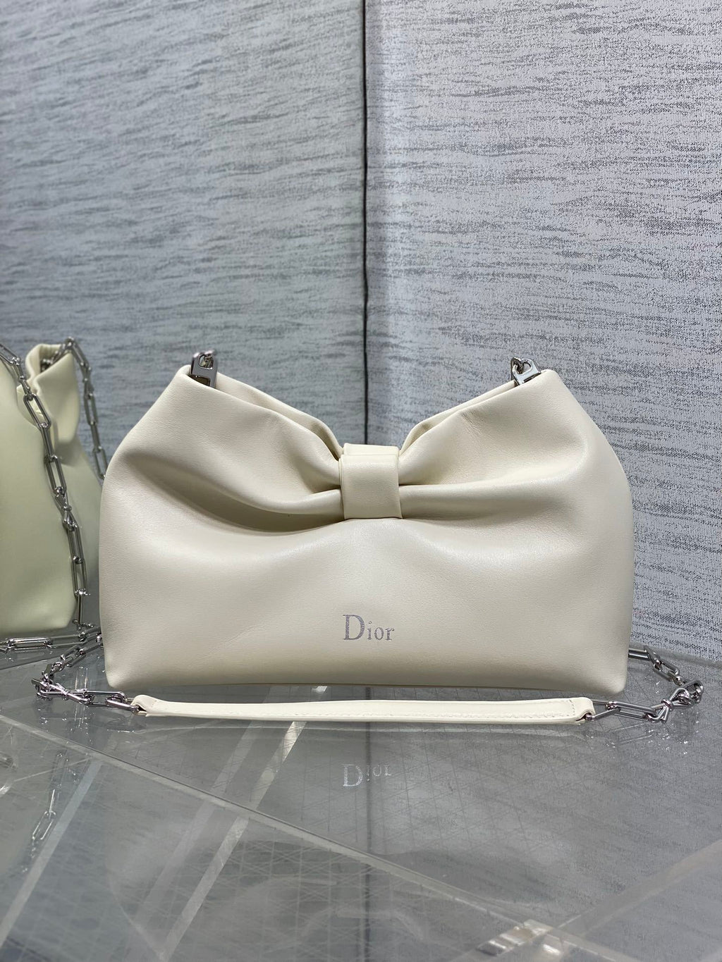 CD BOW small