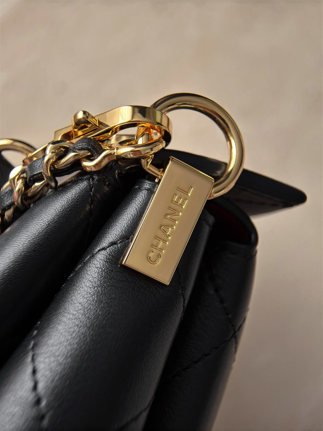 CC HOBO HANDBAG
