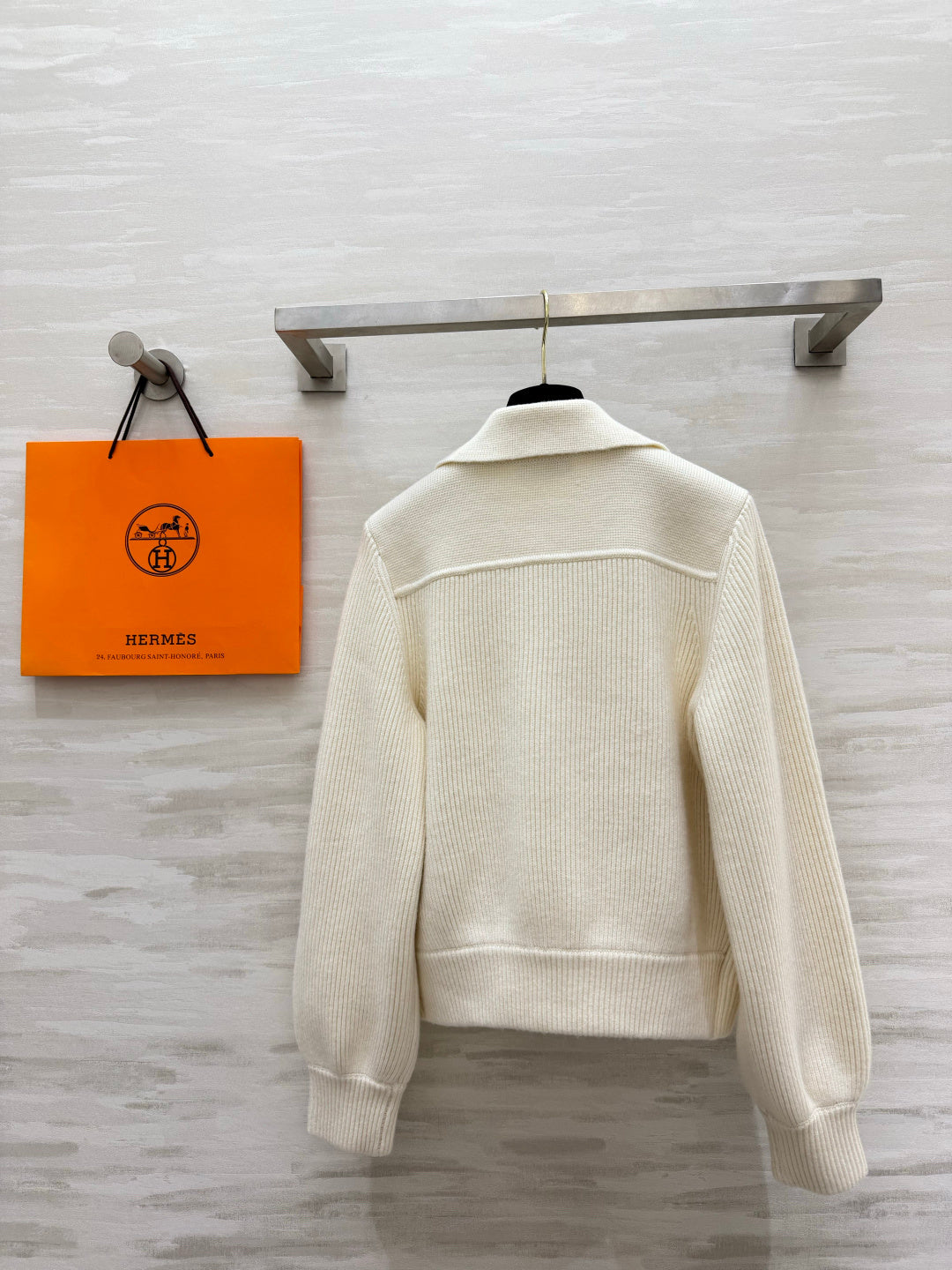 HH CASHMERE CARDIGAN