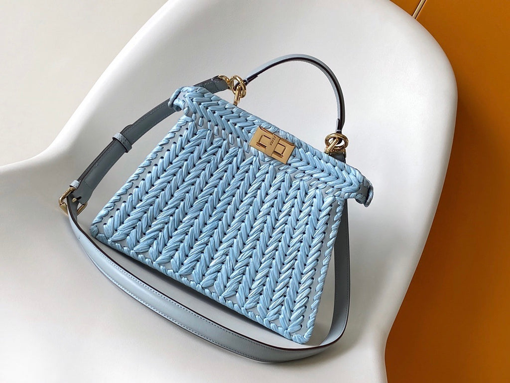 FF ISEEU MEDIUM RAFFIA