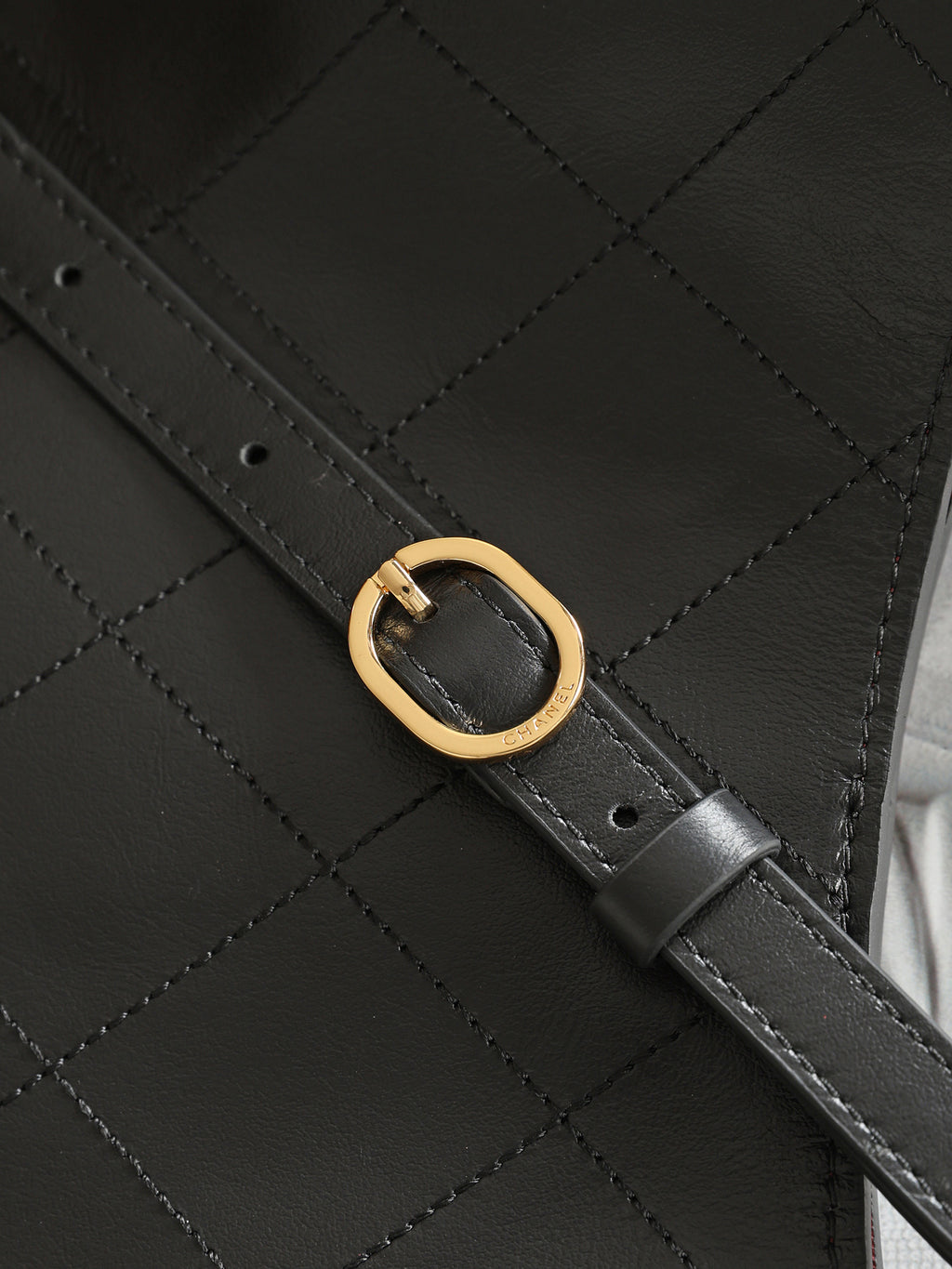 CC HOBO SHOULDER BAG