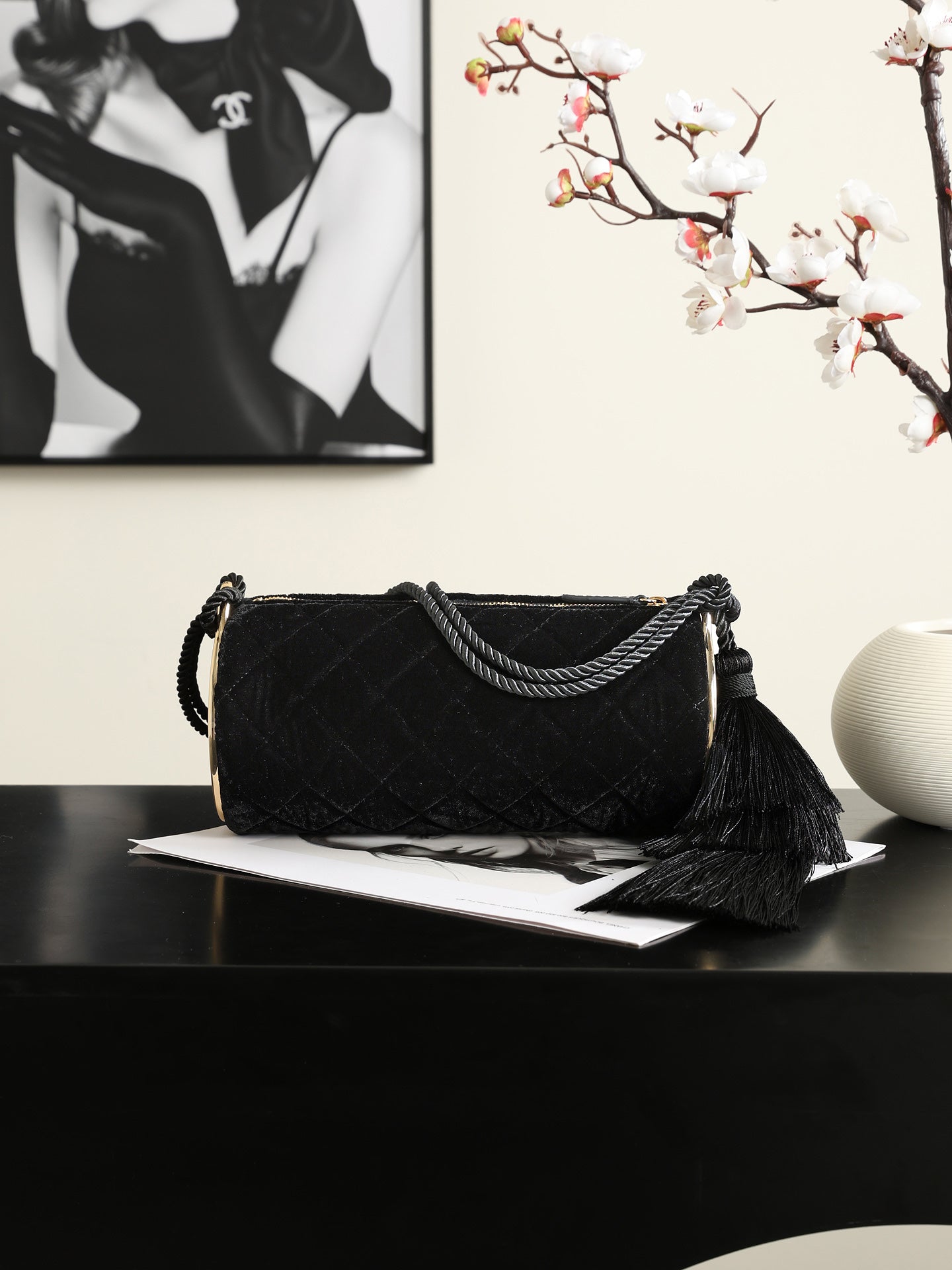 CC CRUISE 26 VELVET EVENING BAG