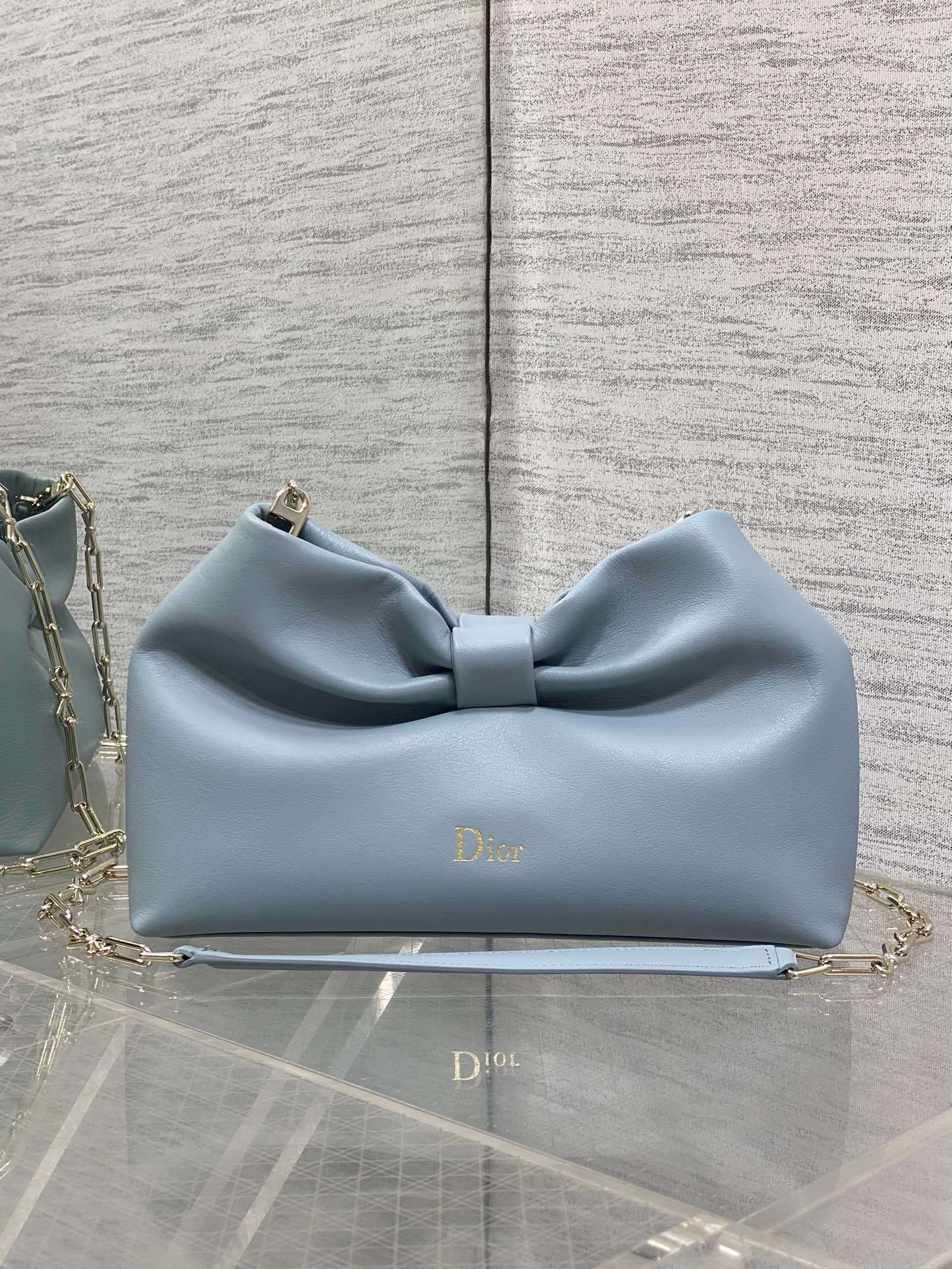 CD BOW medium