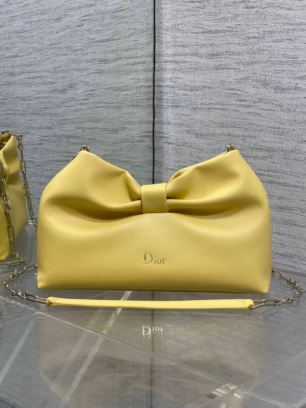 CD BOW small