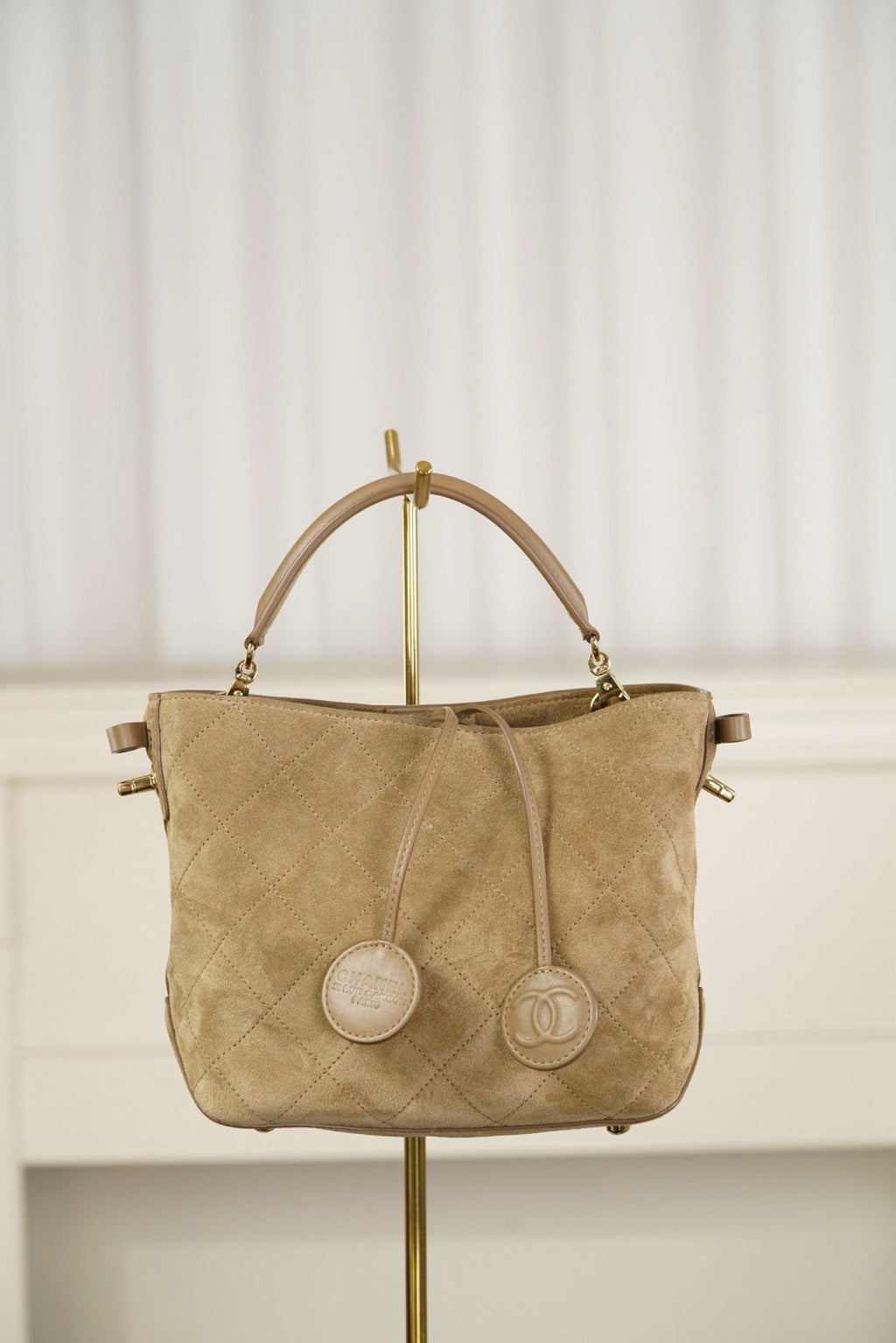 CC MEDIUM TOP HANDLE