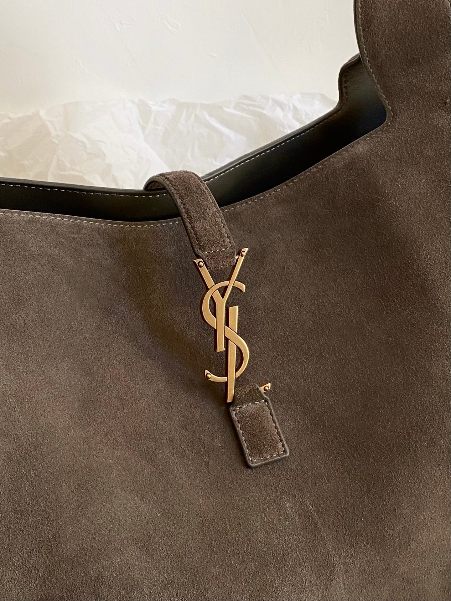 YSL LE7 BEA
