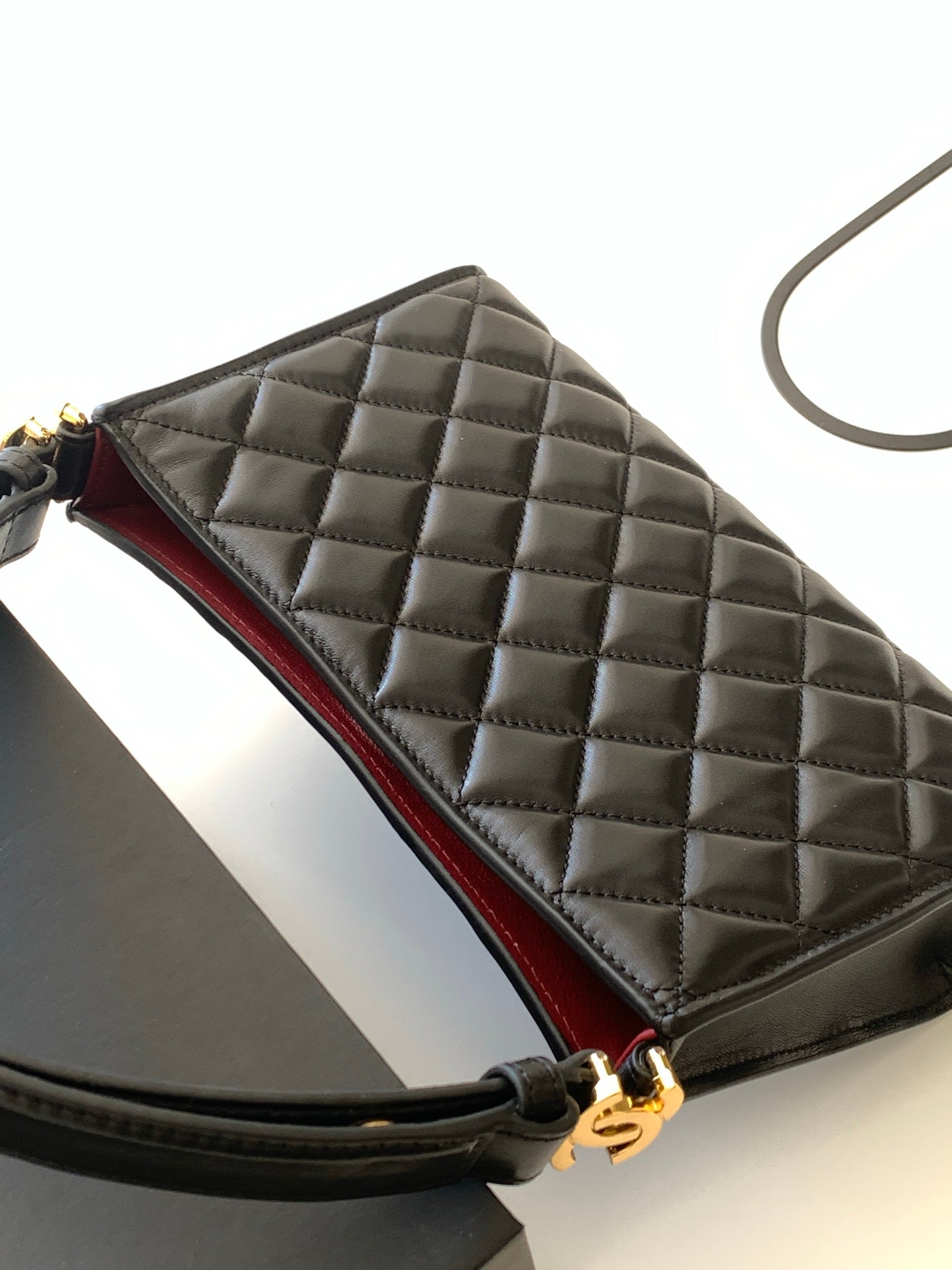 CC SHOULDER TOTE