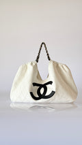 CC MAXI SHOULDER TOTE