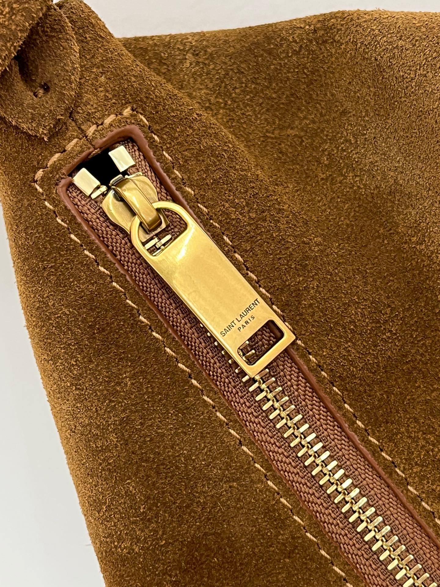 YSL AMALIA HOBO
