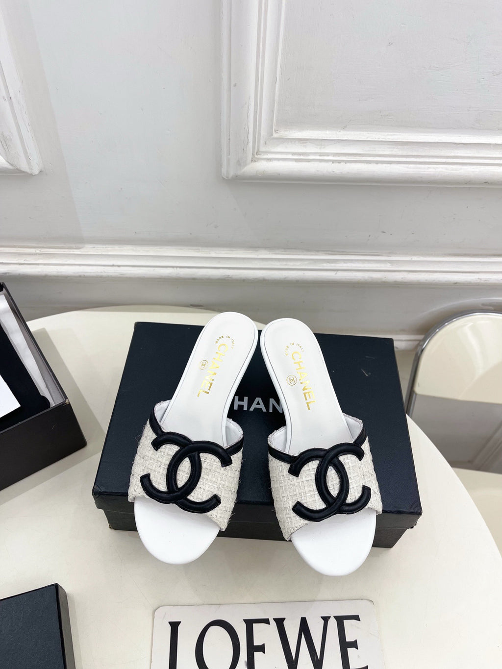 CC HEELS MULES