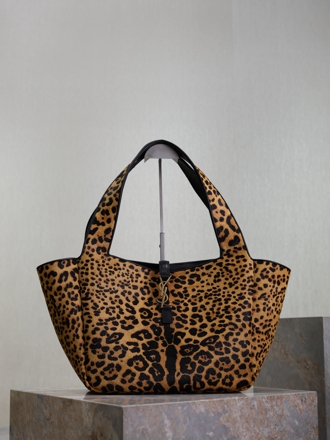 YSL LE7 BEA