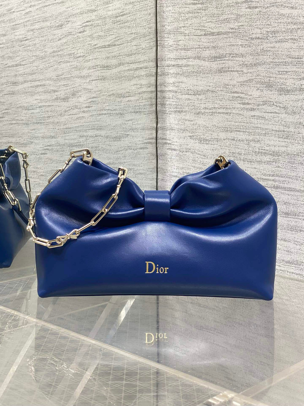 CD BOW medium