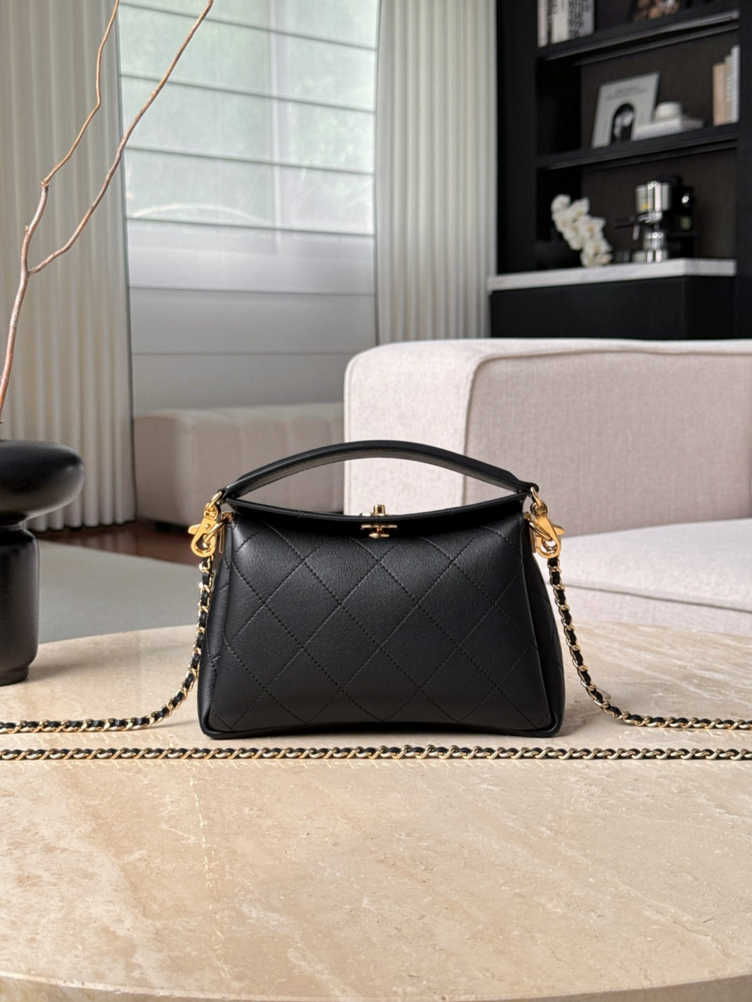 CC HOBO HANDBAG