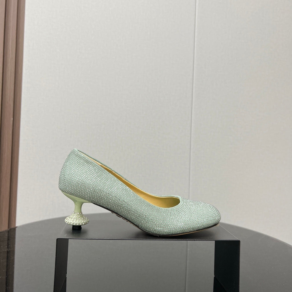LW CRYSTAL PUMPS