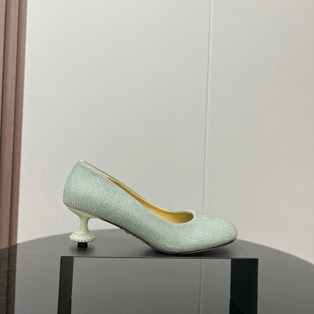 LW CRYSTAL PUMPS