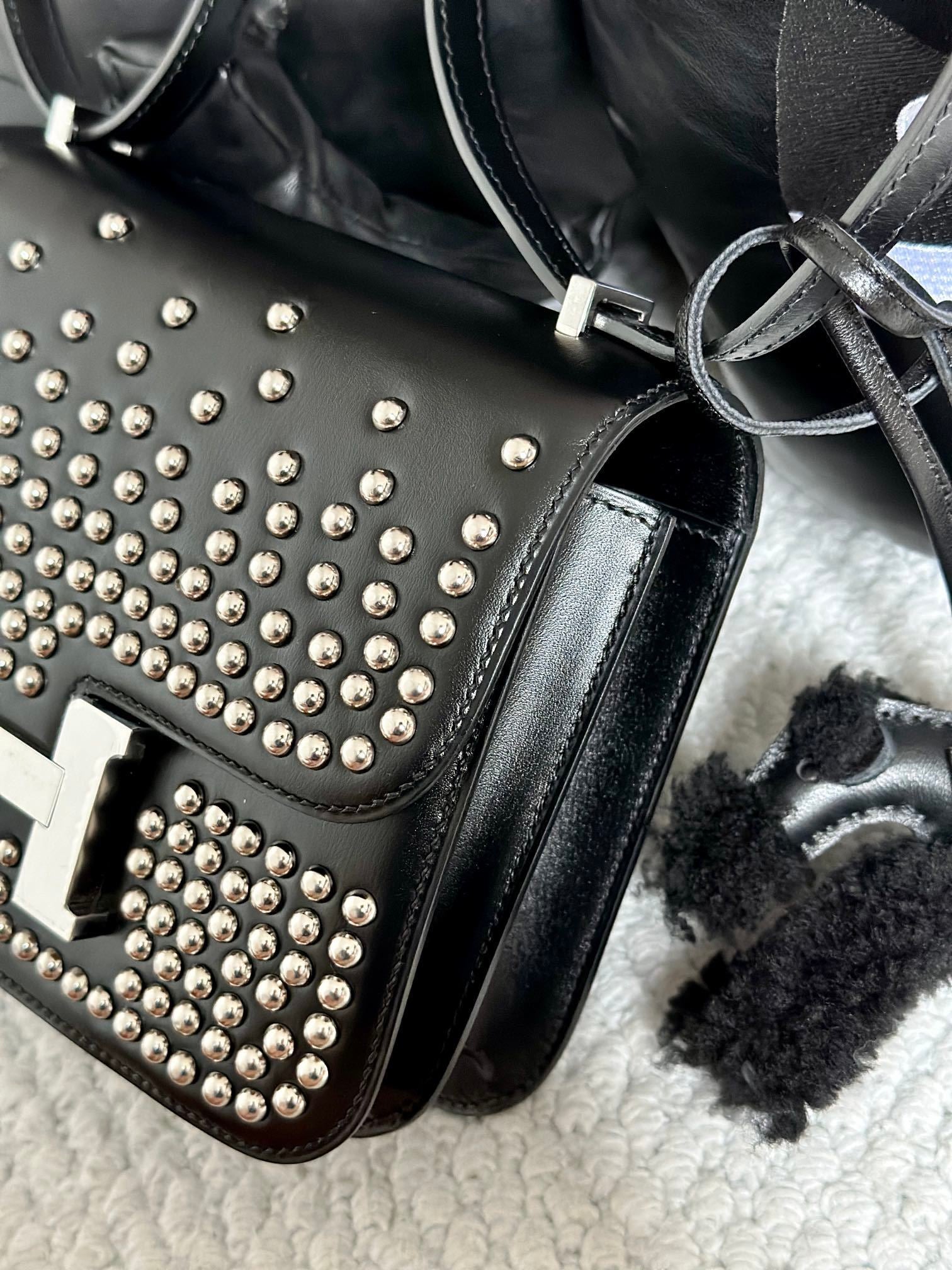 H CONSTANCE MINI STUDDED