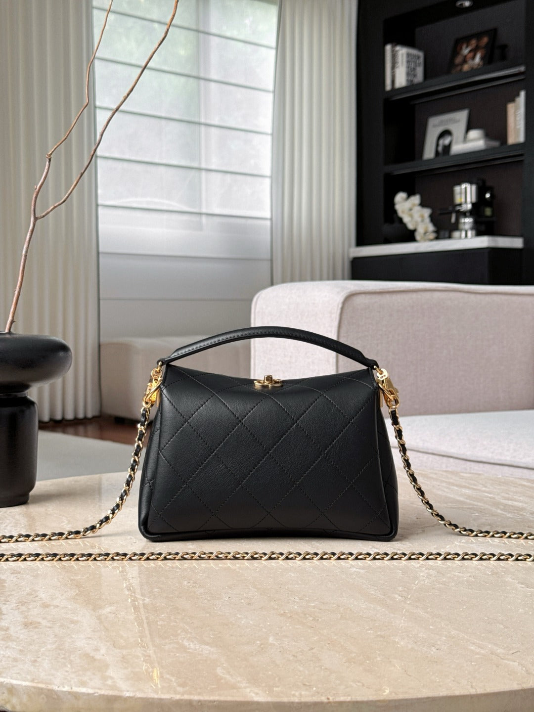 CC HOBO HANDBAG