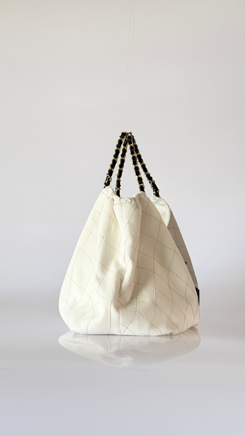 CC MAXI SHOULDER TOTE