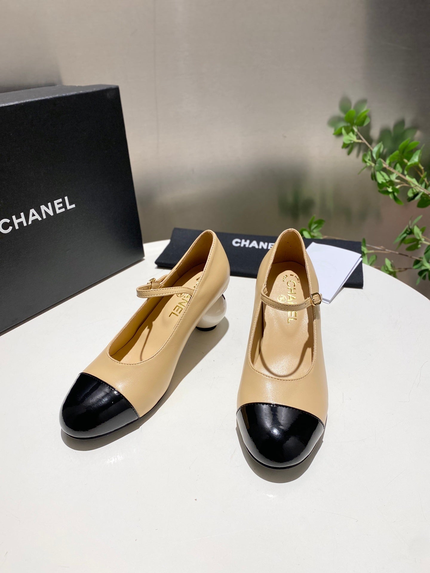 CC PEARL HEEL MARY JANE