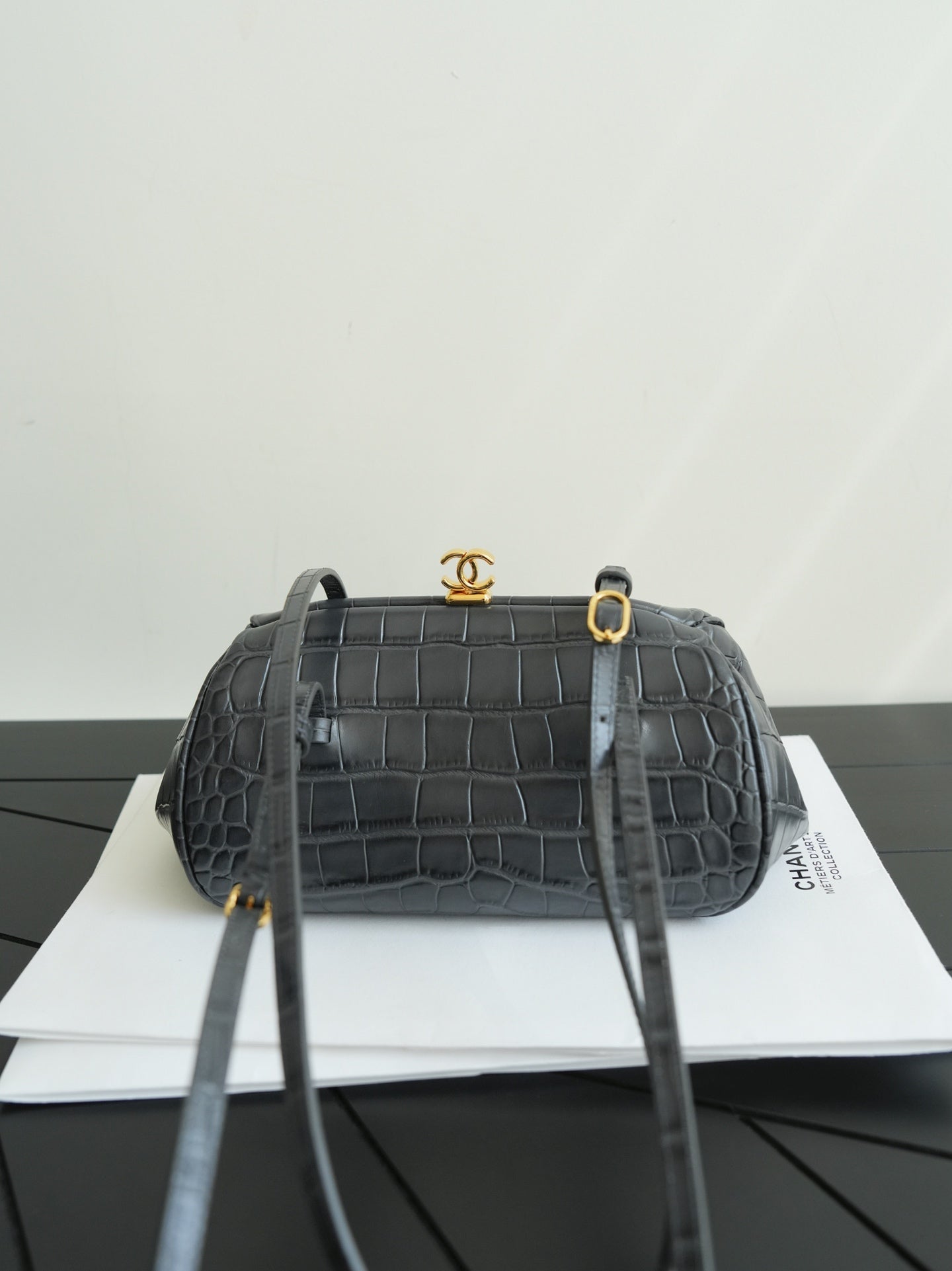 CC MINI SHOPPER EMBOSSED CROC
