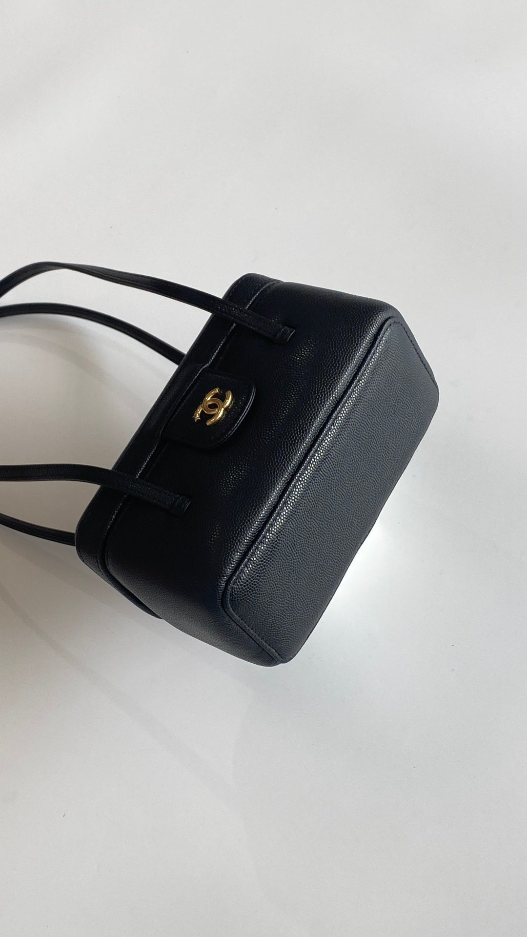 CC VANITY SHOULDER BAG