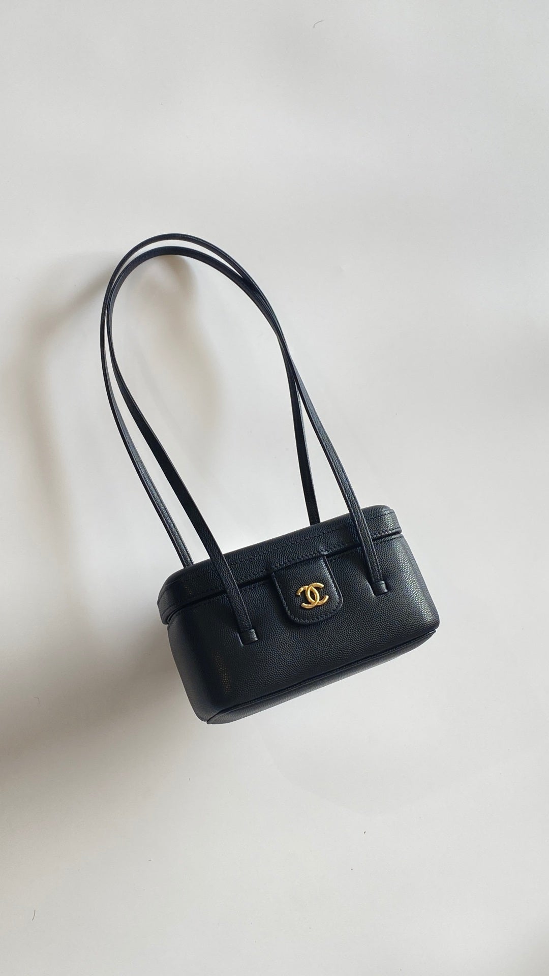 CC VANITY SHOULDER BAG