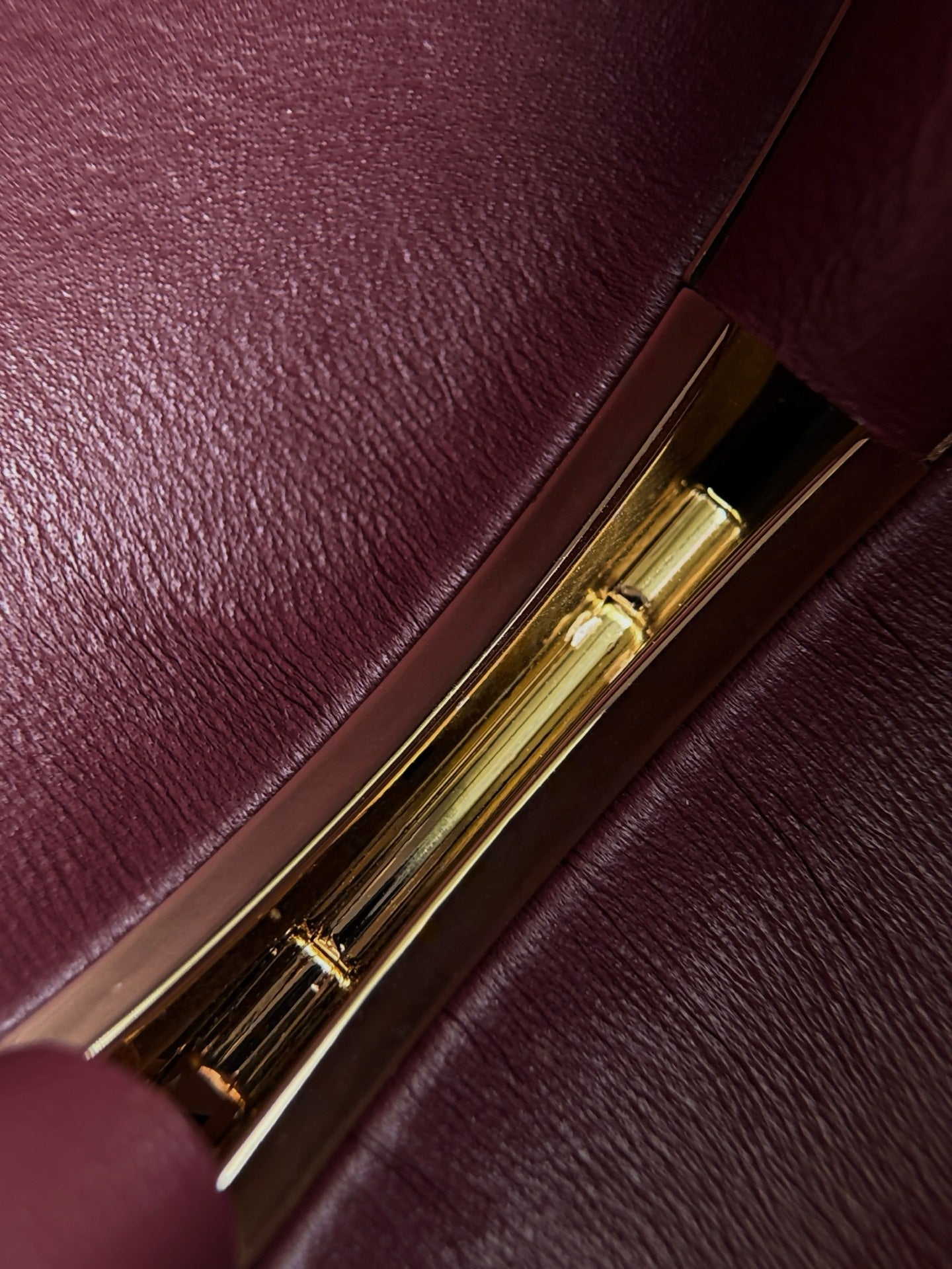 CC EGG EVENING BAG