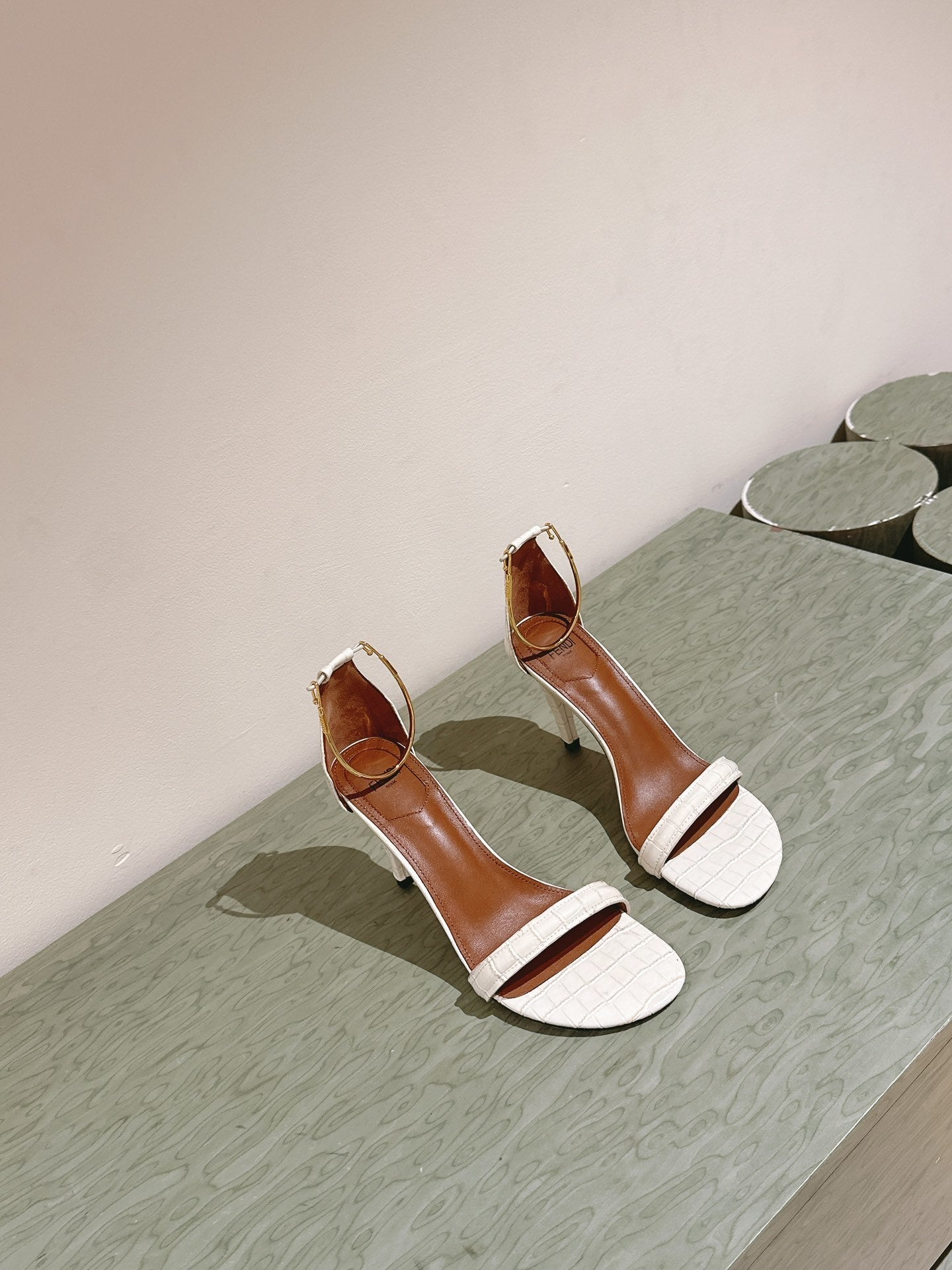 FF HEEL SANDAL