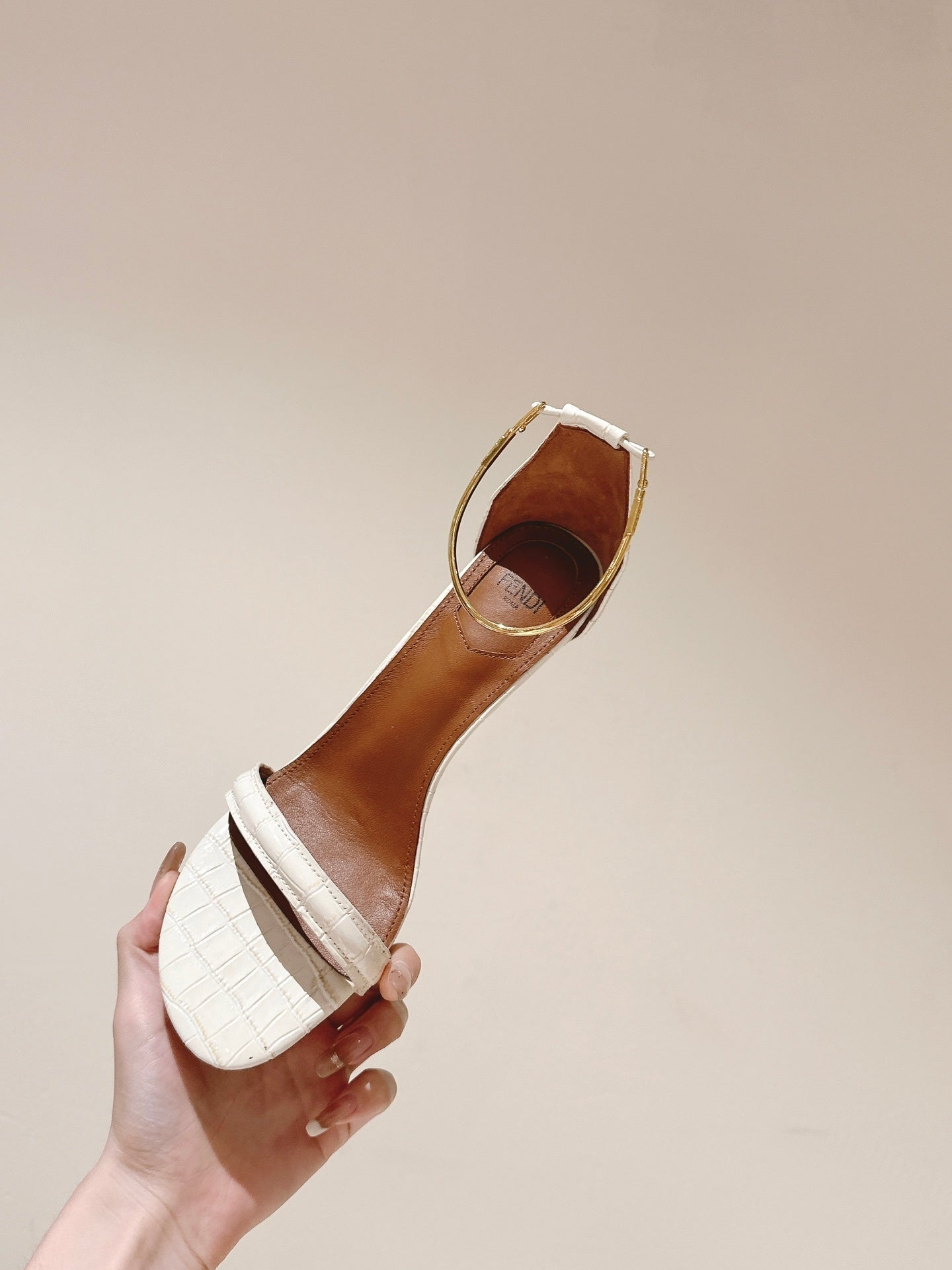 FF HEEL SANDAL