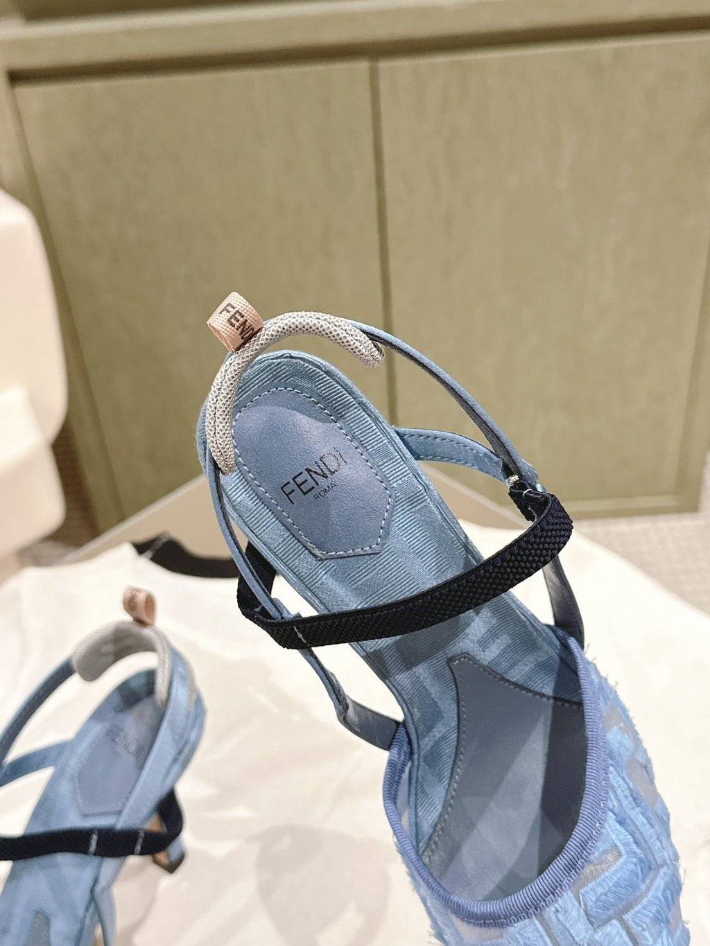 FF HEEL SLINGBACK