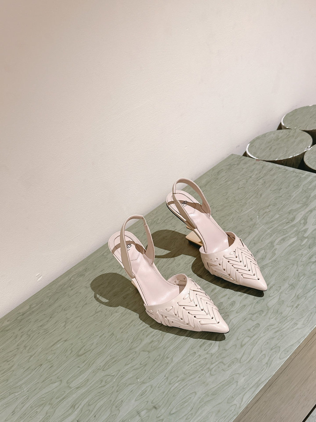 FF HEEL SLINGBACK