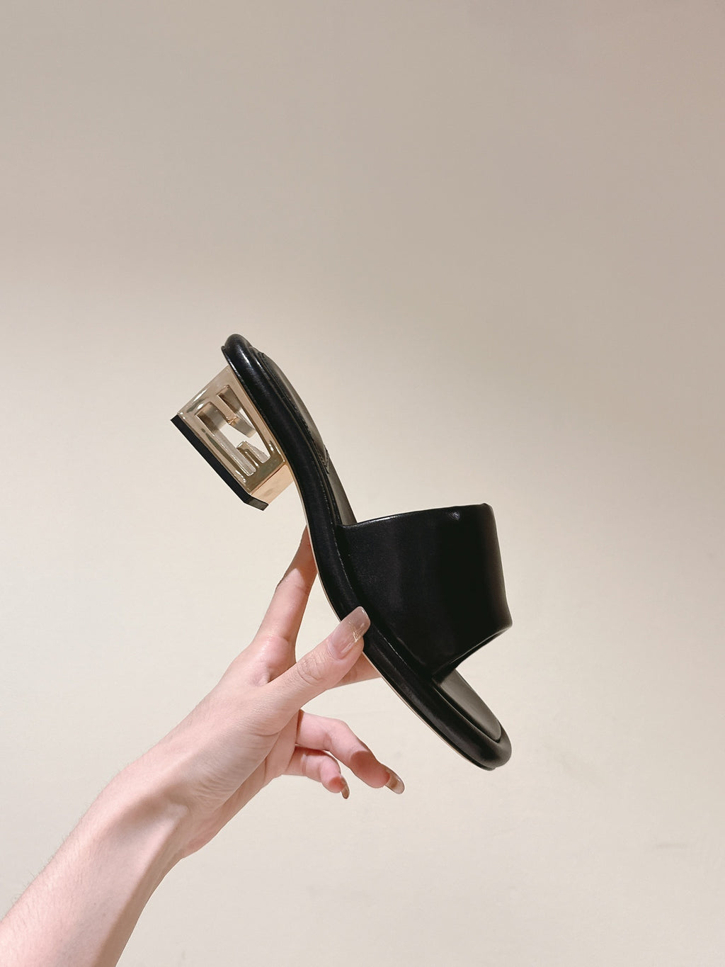 FF HEELED MULE